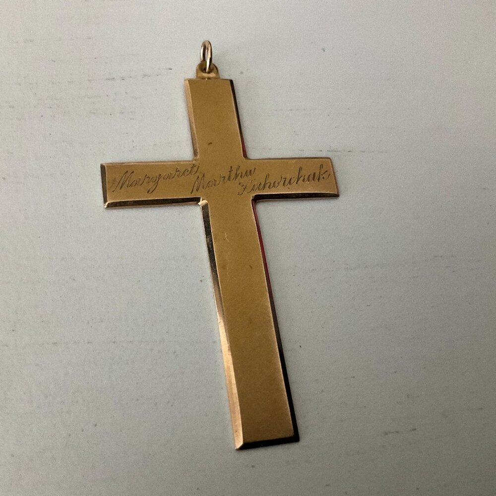 Vintage 10k solid gold cross, large size for men or women